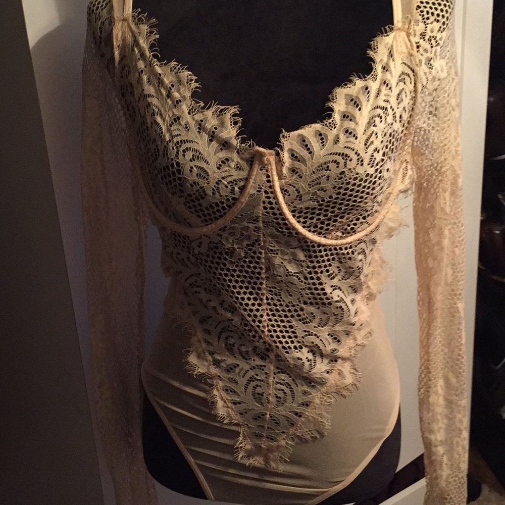 Lace bodysuit